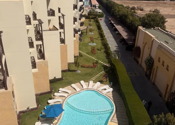 Beachfront Sea View Promenade Gravity