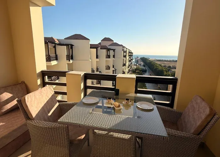 Beachfront Sea View Promenade Gravity Apartment