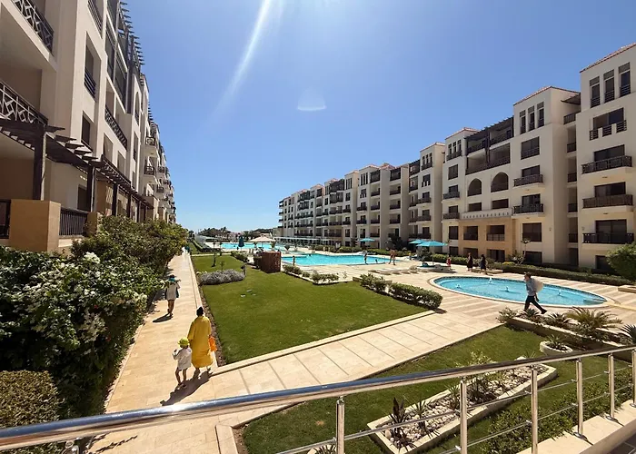Beachfront Sea View Promenade Gravity Apartment Hurghada